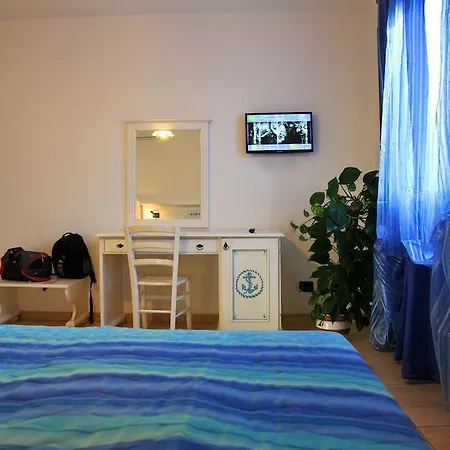 לינה וארוחת בוקר L'ancora