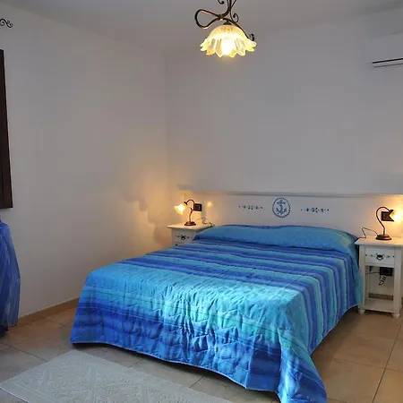 Bed and Breakfast L'ancora 3*