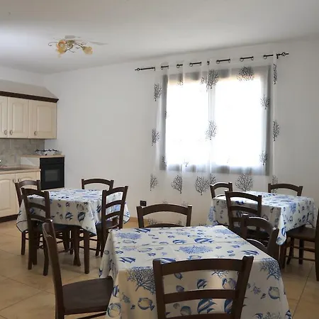 Frühstückspension L'ancora 3*